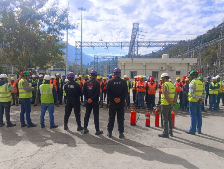 Screenshot_20250119_083042_WhatsApp