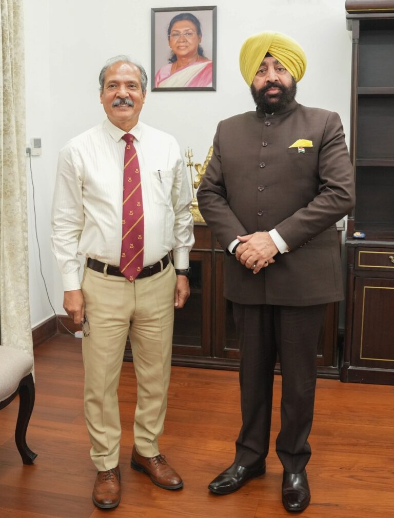 Screenshot_20250508_200038_WhatsApp