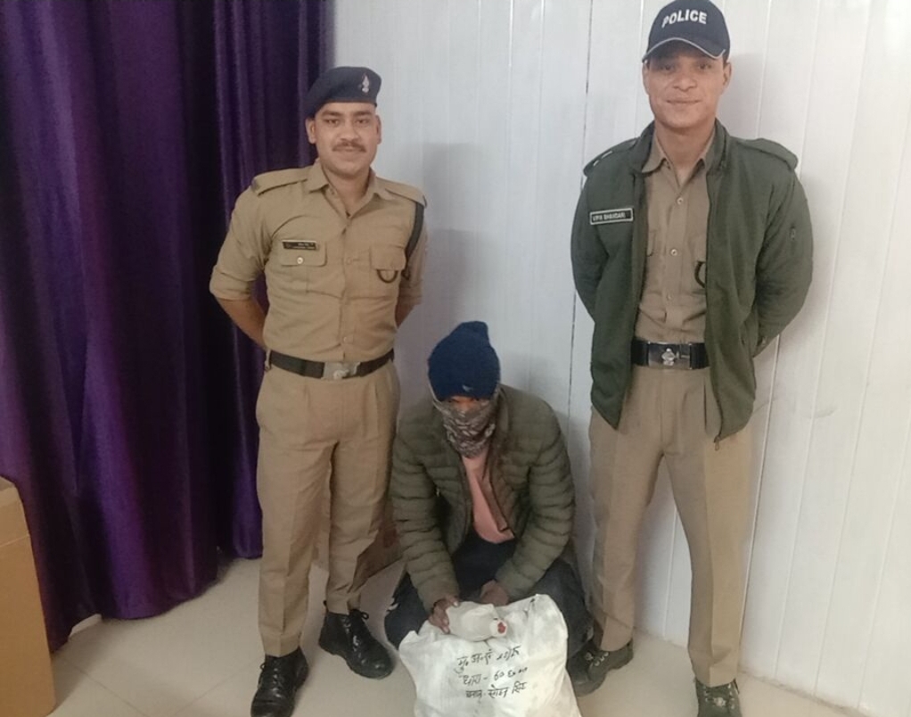 Screenshot_20250515_173404_WhatsApp