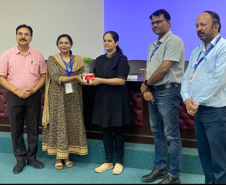 Screenshot_20250530_220021_WhatsApp