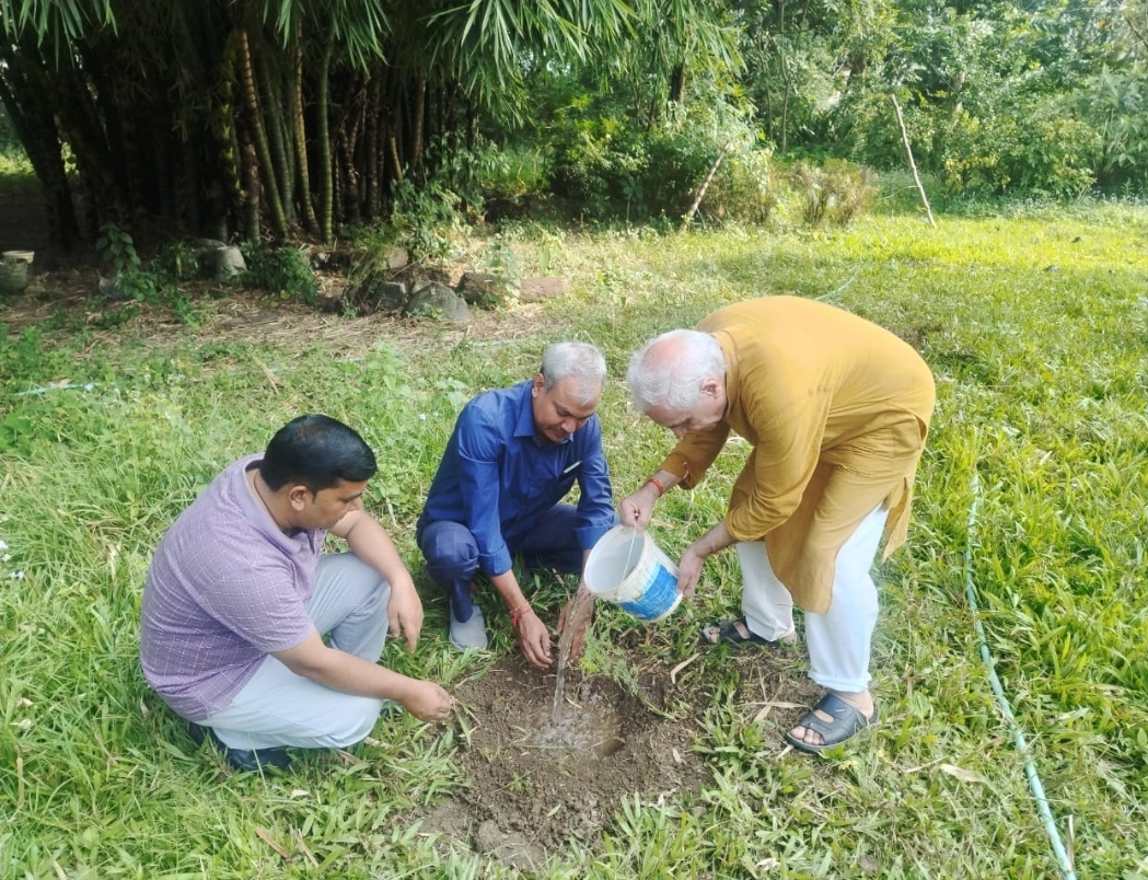 Screenshot_20251002_215124_WhatsApp