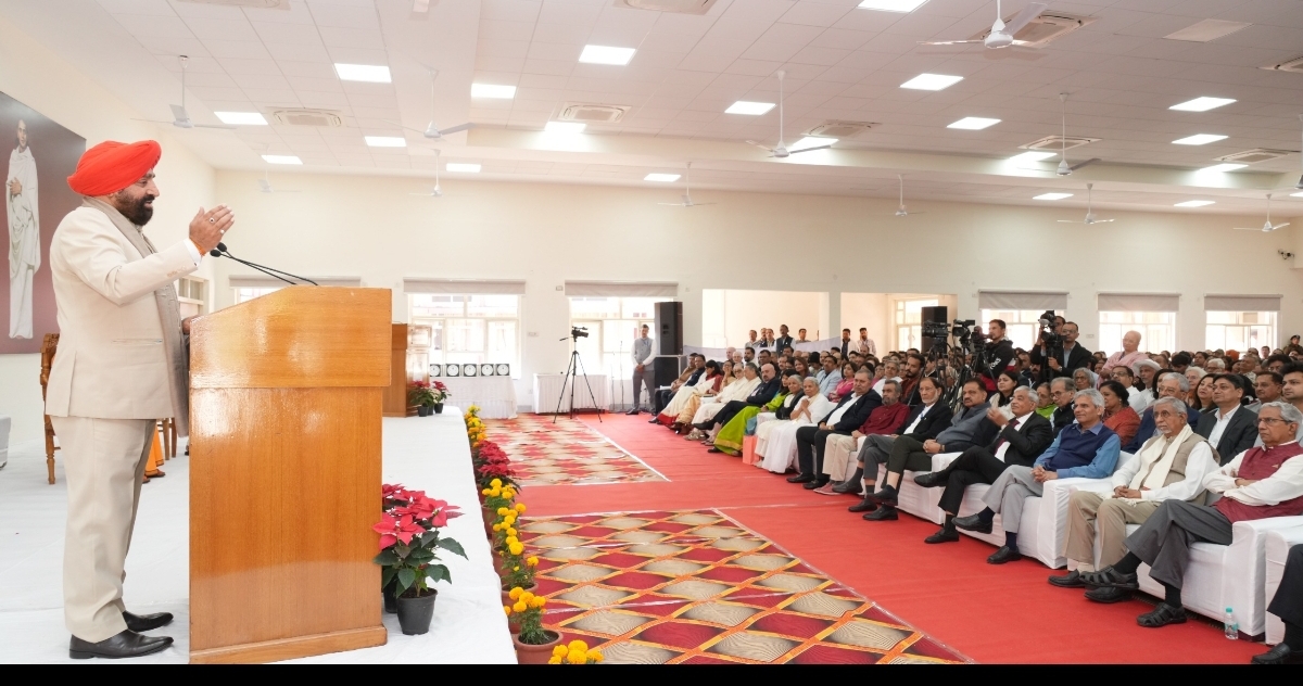 Screenshot_20251113_184008_WhatsApp