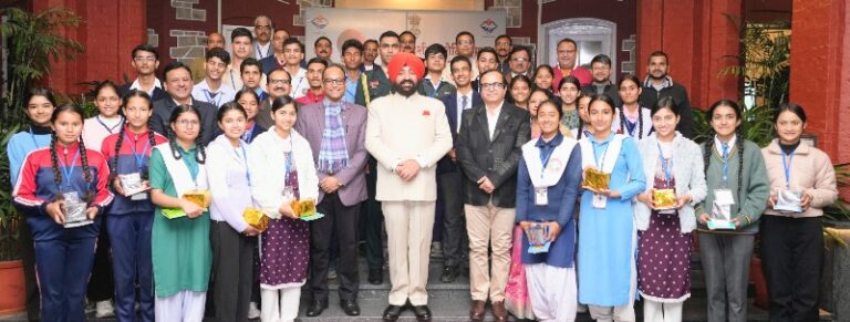 Screenshot_20251216-194017~2